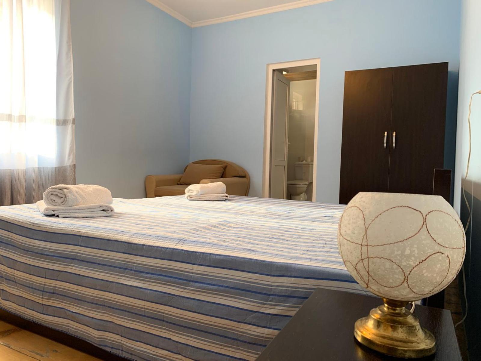 Guest House Lela Mestia Luaran gambar
