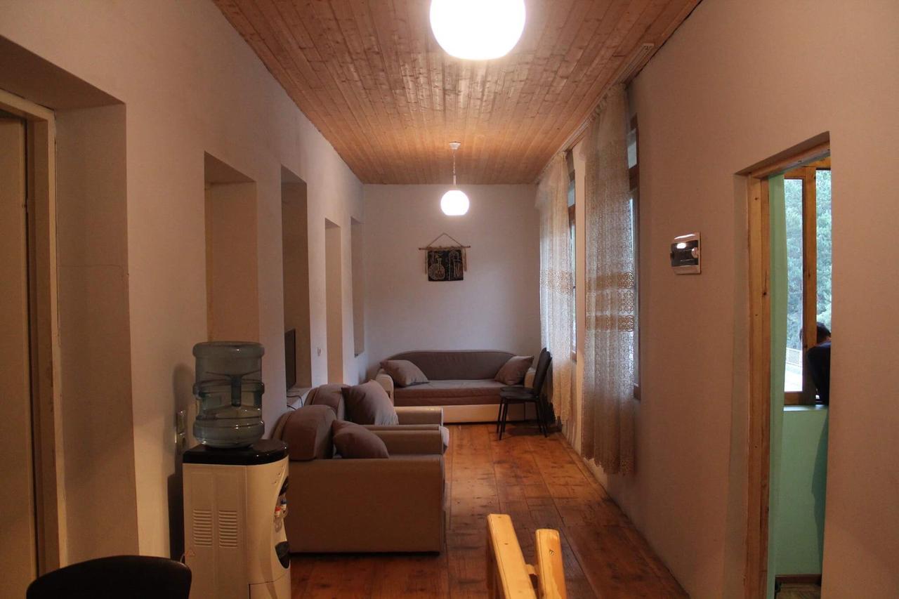 Guest House Lela Mestia Luaran gambar